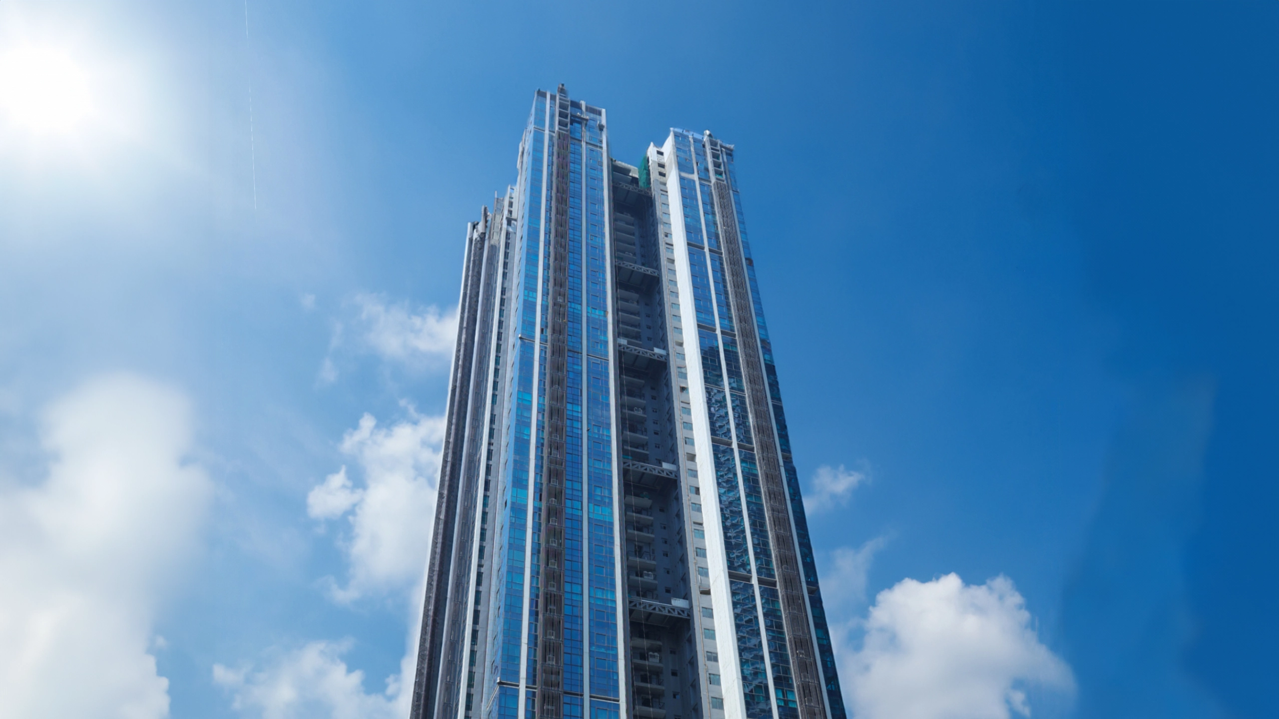 Raheja Artesia luxury residences in Worli